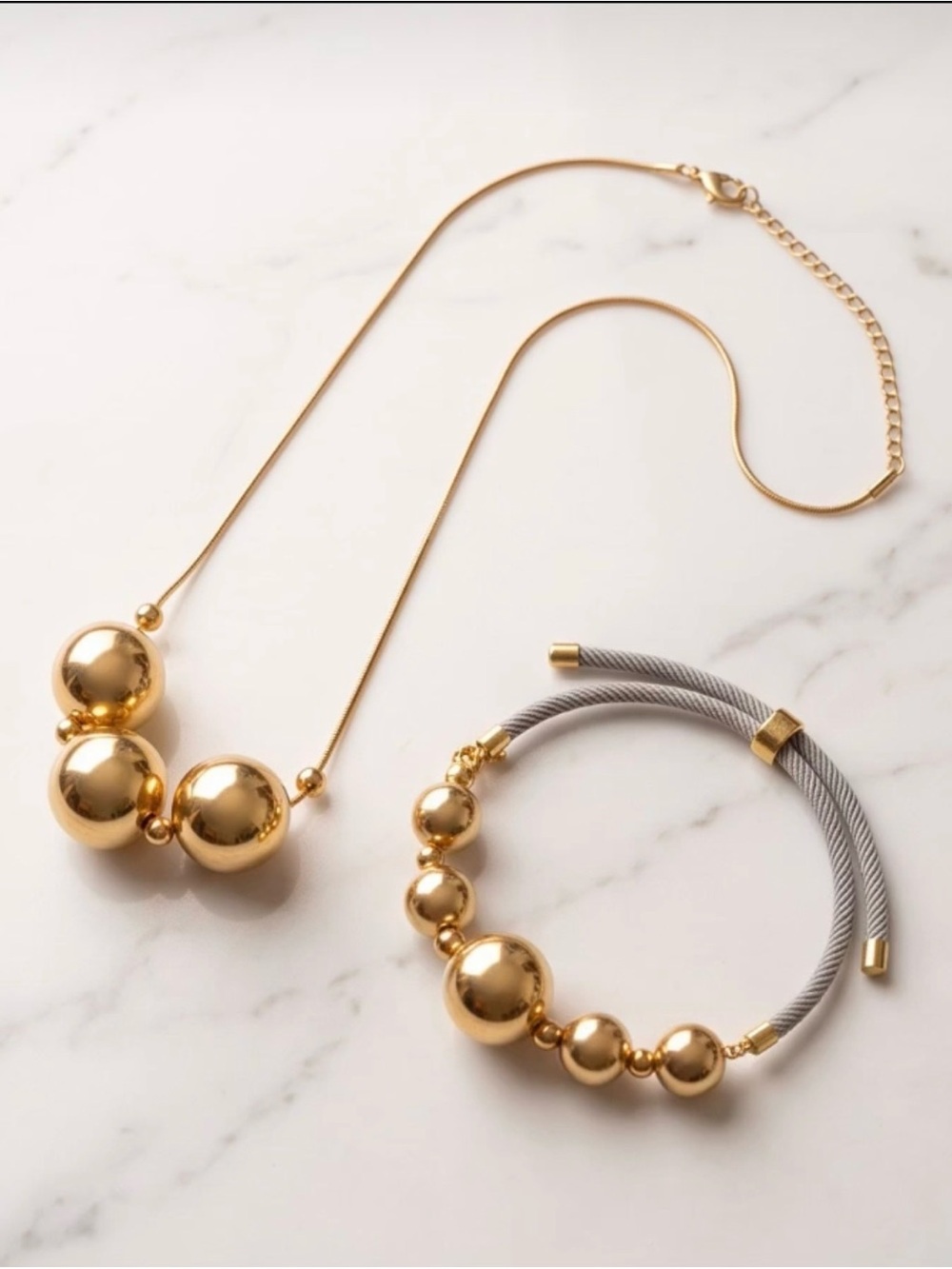 Gold Ball Pendant Necklace and Bracelet Set
